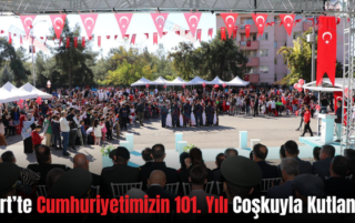 Siirt’te Cumhuriyetimizin 101. Yılı Coşkuyla Kutlandı