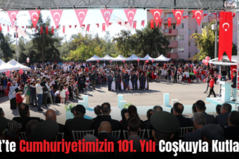 Siirt’te Cumhuriyetimizin 101. Yılı Coşkuyla Kutlandı